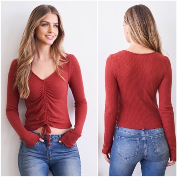 Cropped Long Sleeve Top - Picture 2 of 4